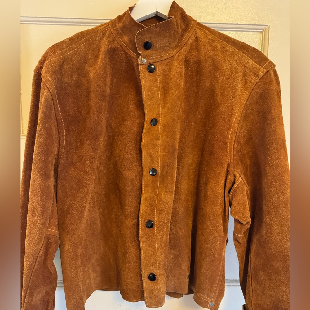 Vintage Unisex Suede Jacket 🤠